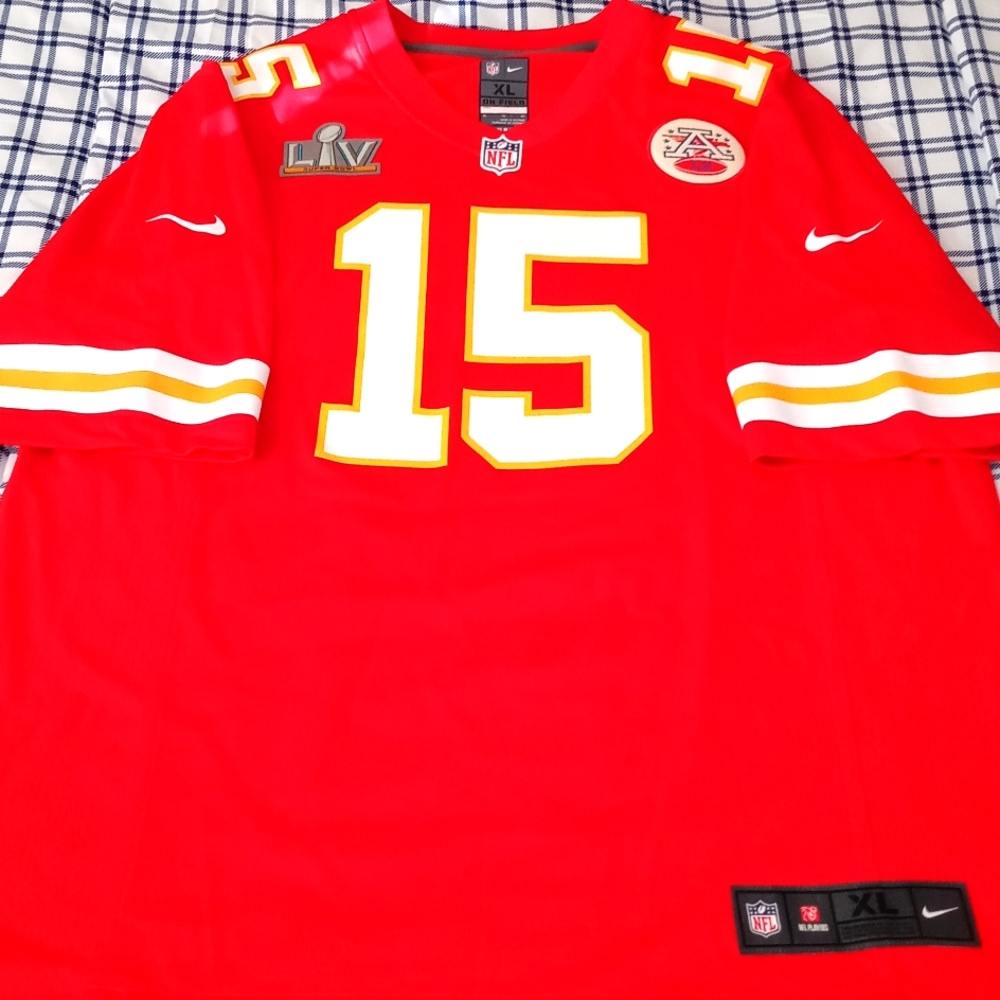 COPY - Nike #15 Patrick Mahomes NFL Game Jersey (New With No Tags)